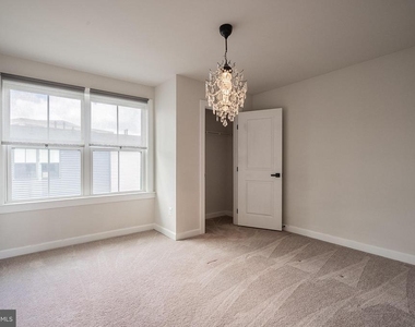 13001 Hattontown Square - Photo Thumbnail 40