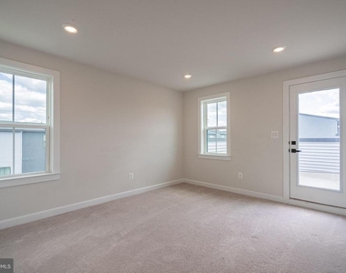 13001 Hattontown Square - Photo Thumbnail 42