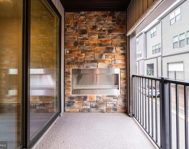 13001 Hattontown Square - Photo Thumbnail 6