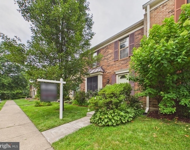 5971 Clerkenwell Court - Photo Thumbnail 2