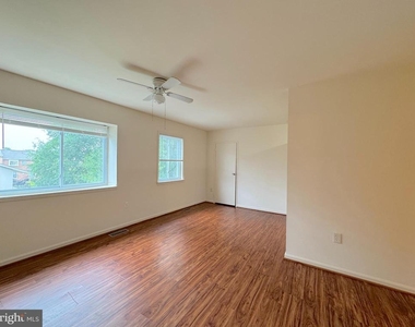 4645 Logsdon Drive - Photo Thumbnail 18
