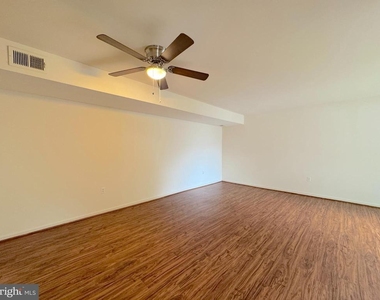 4645 Logsdon Drive - Photo Thumbnail 9