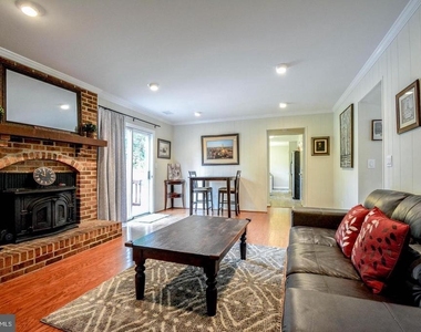 13527 Point Pleasant Drive - Photo Thumbnail 4