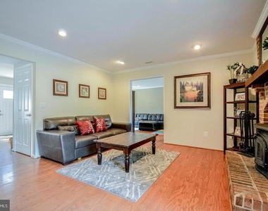13527 Point Pleasant Drive - Photo Thumbnail 3