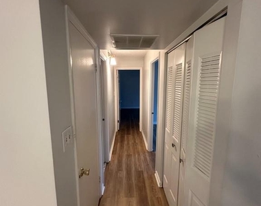 10223 Valentino Drive - Photo Thumbnail 16