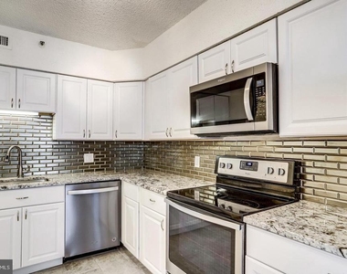 5501 Seminary Road - Photo Thumbnail 7