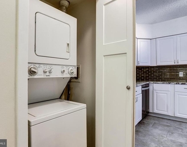 5501 Seminary Road - Photo Thumbnail 8