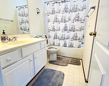 13129 Park Crescent Circle - Photo Thumbnail 20