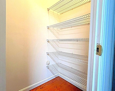 13129 Park Crescent Circle - Photo Thumbnail 9