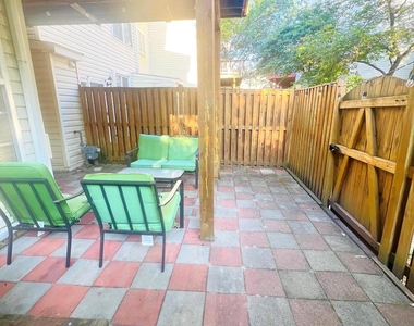 13129 Park Crescent Circle - Photo Thumbnail 13