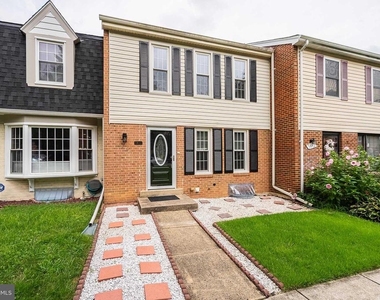 5844 Banning Place - Photo Thumbnail 2