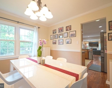 1432 Powells Tavern Place - Photo Thumbnail 5