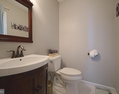 1432 Powells Tavern Place - Photo Thumbnail 11