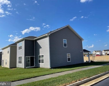 110 Gossard Way - Photo Thumbnail 26