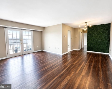 430 N Armistead Street - Photo Thumbnail 2