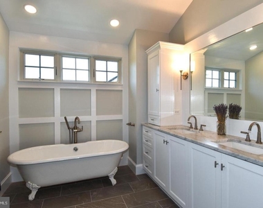710 W View Terrace - Photo Thumbnail 34