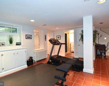 710 W View Terrace - Photo Thumbnail 47