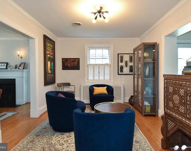 710 W View Terrace - Photo Thumbnail 9