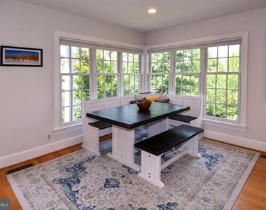710 W View Terrace - Photo Thumbnail 23