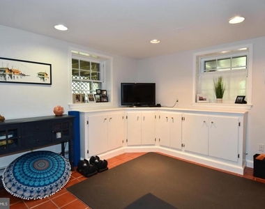 710 W View Terrace - Photo Thumbnail 46