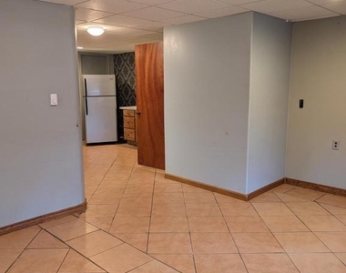1737 E Grand Avenue - Photo Thumbnail 1