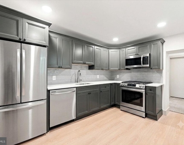 2827 Tulip Street - Photo Thumbnail 2