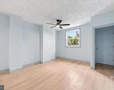 2827 Tulip Street - Photo Thumbnail 1