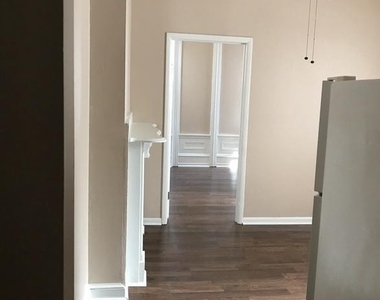 155 N 21st Street - Photo Thumbnail 4