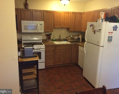 4876 Ogle Street - Photo Thumbnail 7