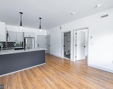 5001 Umbria Street - Photo Thumbnail 4