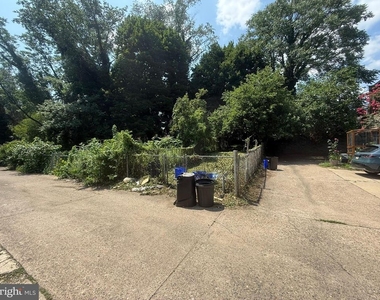 373 E Cliveden Street - Photo Thumbnail 32