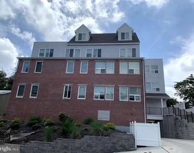 4114 Lauriston Street - Photo Thumbnail 13