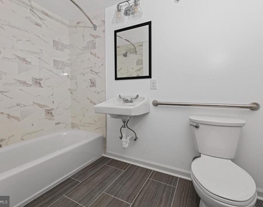 404 Fountain Street - Photo Thumbnail 6