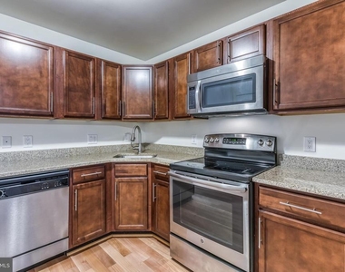 4122 Haverford Avenue - Photo Thumbnail 2