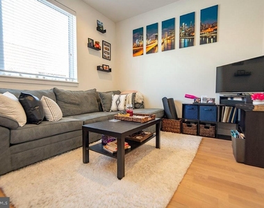 507 S 8th Street - Photo Thumbnail 1