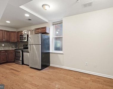 2238 N Park Avenue - Photo Thumbnail 3