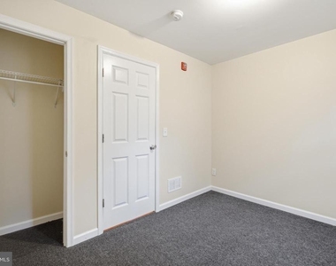 2238 N Park Avenue - Photo Thumbnail 6