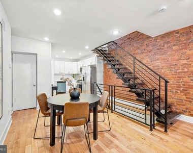 3171 Cedar Street - Photo Thumbnail 4