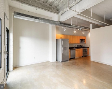 412-26 S 13th Street - Photo Thumbnail 2
