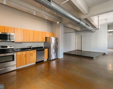 412-26 S 13th Street - Photo Thumbnail 2
