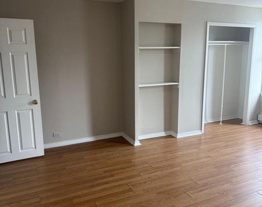 2037 N 8th Street - Photo Thumbnail 6