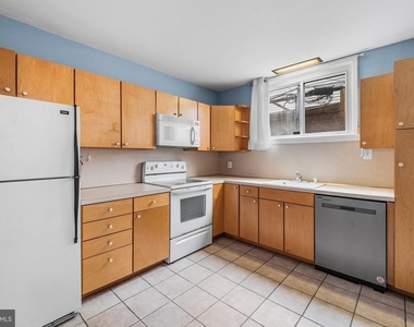 2336 S Carlisle Street - Photo Thumbnail 5