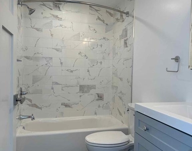 404 Fountain Street - Photo Thumbnail 5