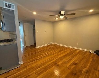 3410 Ashfield Lane - Photo Thumbnail 2