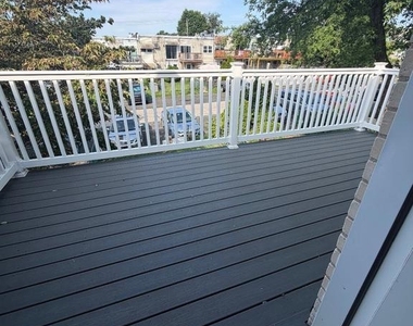 3410 Ashfield Lane - Photo Thumbnail 10
