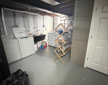 3410 Ashfield Lane - Photo Thumbnail 13