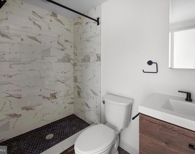 6618 Ridge Ave - Photo Thumbnail 2