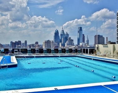 604 S Washington Square - Photo Thumbnail 2