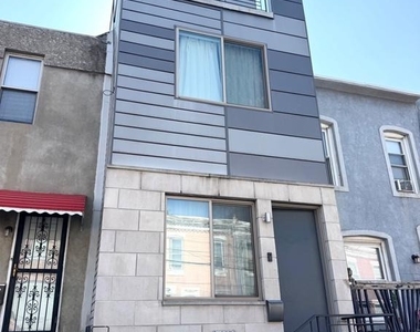 1337 S 31st Street - Photo Thumbnail 8