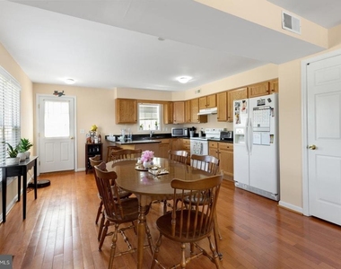 2683 Edgemont Street - Photo Thumbnail 15
